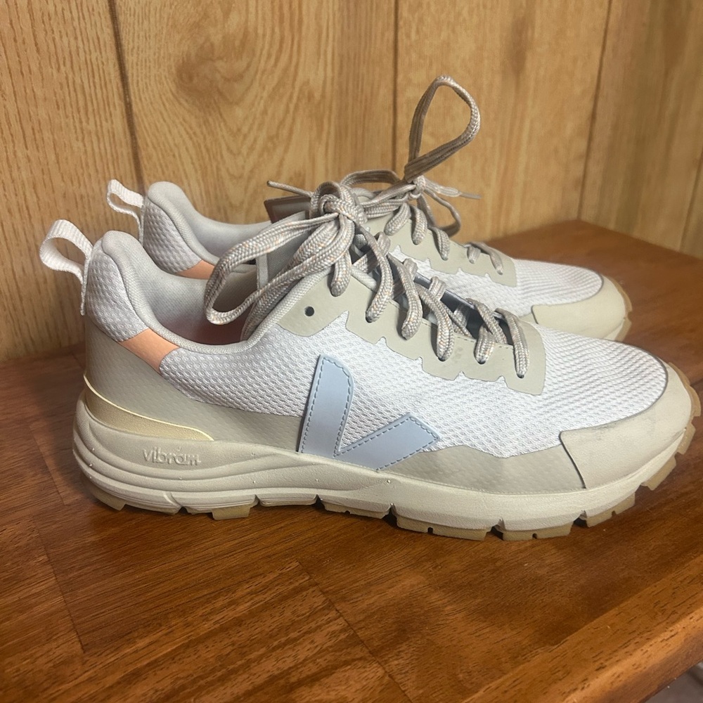 VEJA DEKKAN ALVEOMESH GRAVEL ICE SIZE 9 - Picture 11 of 13